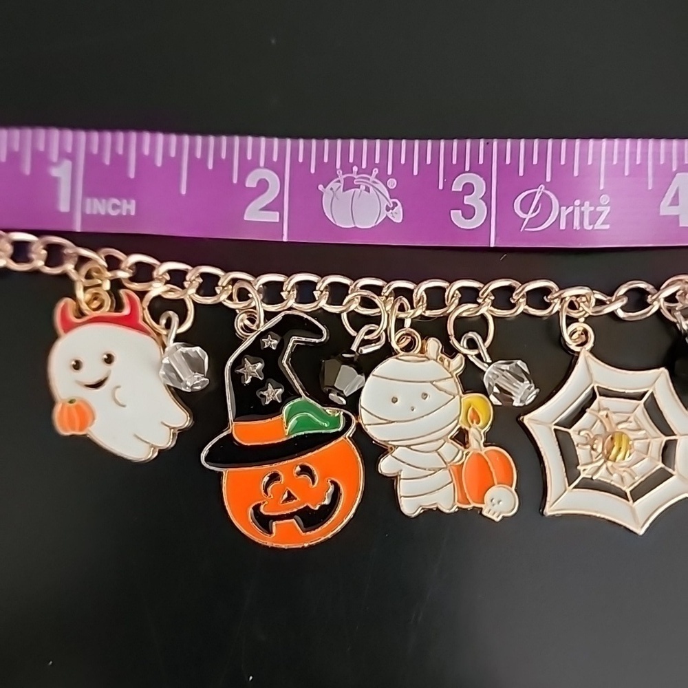 Halloween charm bracelet w/Jack Skeleington charm - Picture 4 of 5